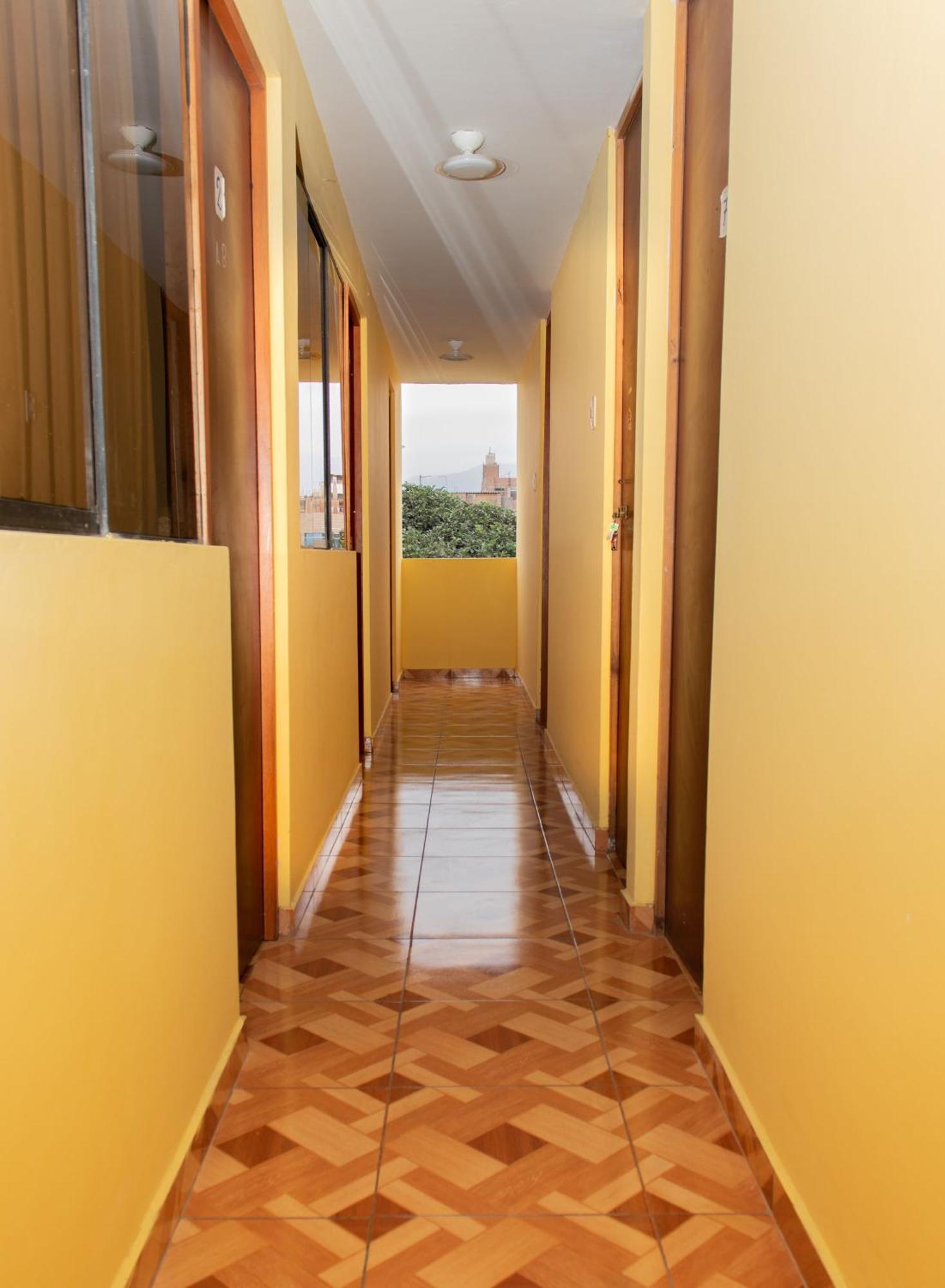 Close To Airport - Free One Time Pickup - A Y J Familia Ліма Екстер'єр фото