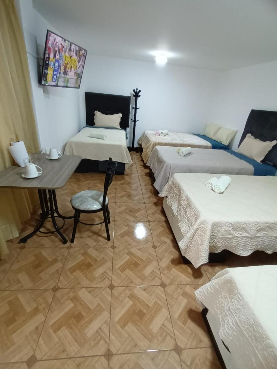 Close To Airport - Free One Time Pickup - A Y J Familia Ліма Екстер'єр фото