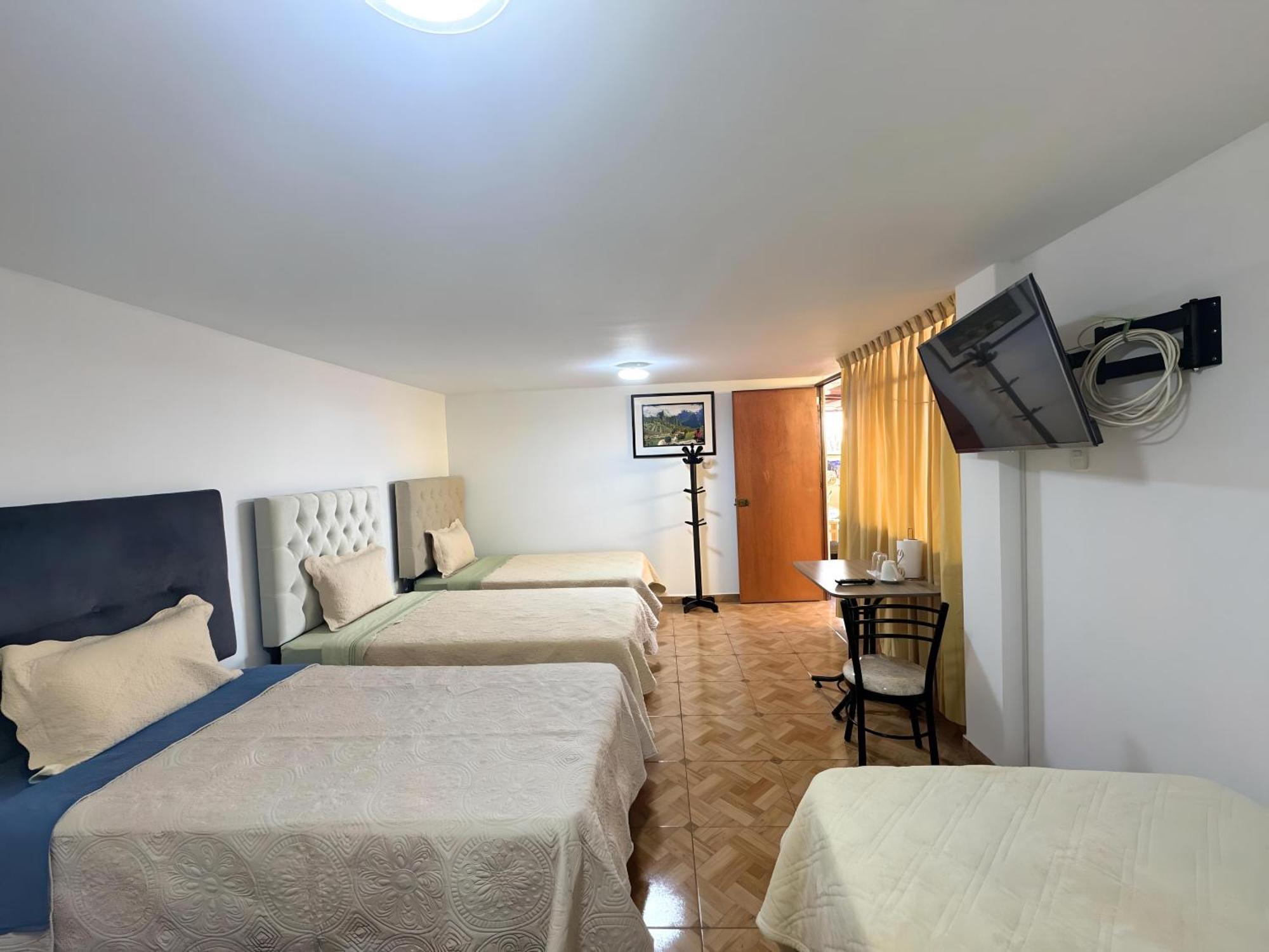 Close To Airport - Free One Time Pickup - A Y J Familia Ліма Екстер'єр фото
